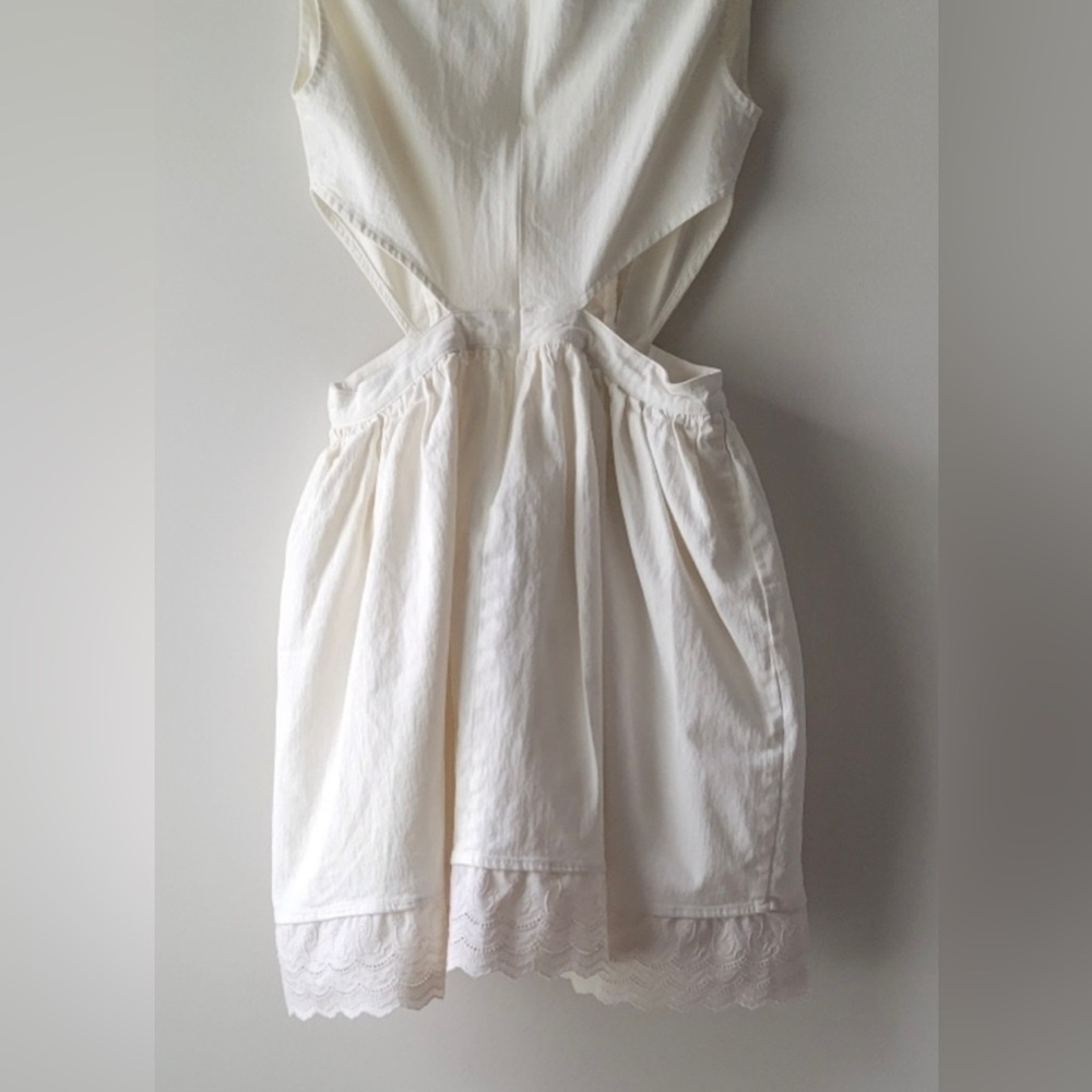 Akita Chicago Cut out Mini Dress - Picture 12 of 12